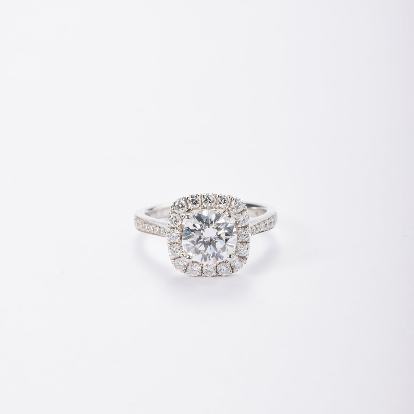 1ct round Ring