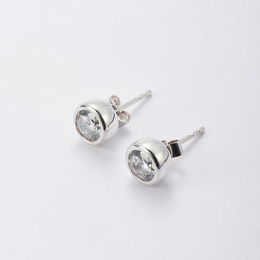 Round earrings
