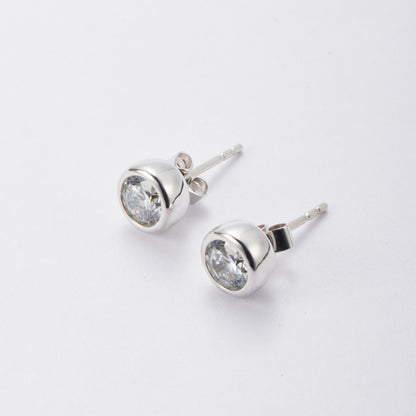 Round earrings