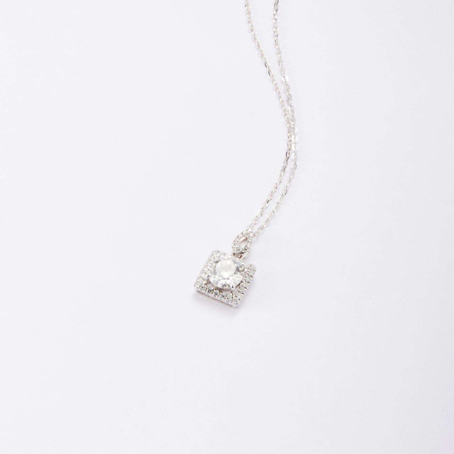 Circle necklace