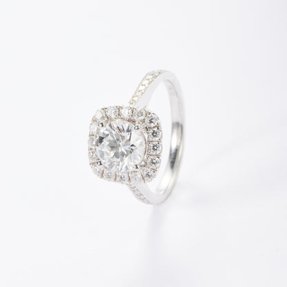 1ct round Ring