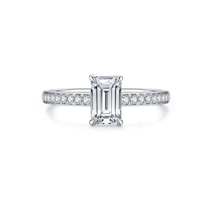 1ct Emerald diamond ring