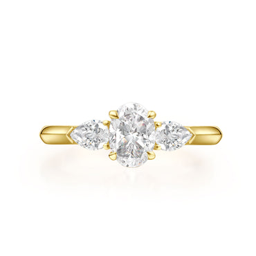Oval-Two PearPear RING